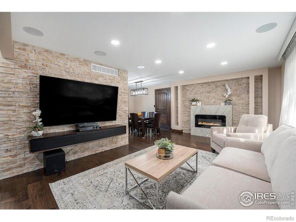 11921 W 70th Place, Arvada CO 80004