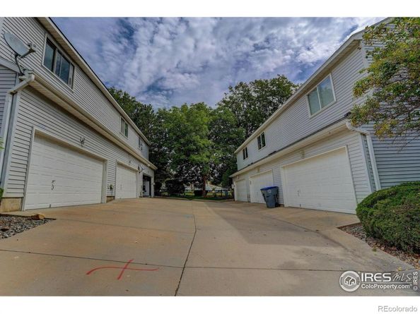 2148 Meadow Court, Longmont CO 80501