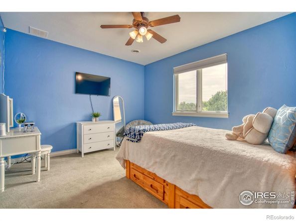 8712 Portico Lane, Longmont CO 80503