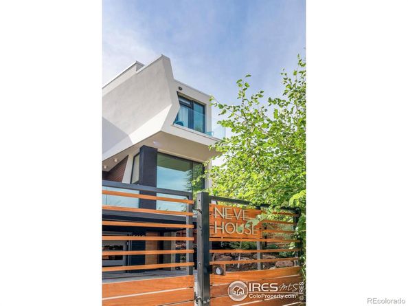 944 Arapahoe Avenue B, Boulder CO 80302