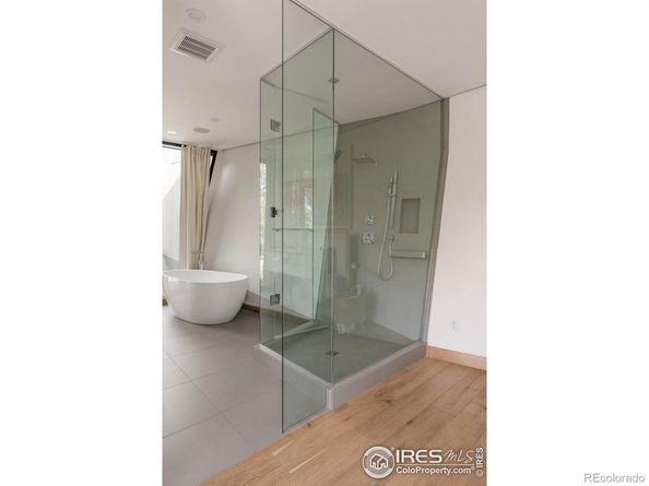 944 Arapahoe Avenue B, Boulder CO 80302