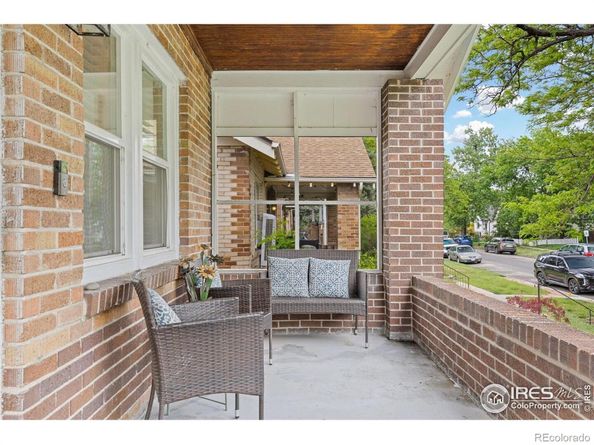 3334 W 37th Avenue, Denver CO 80211