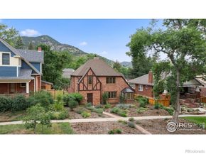 911 Lincoln Place, Boulder CO 80302