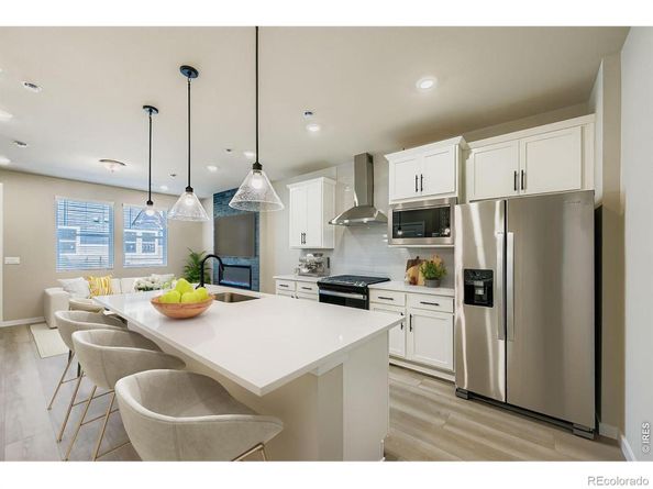2817 Bear Springs Circle, Longmont CO 80503