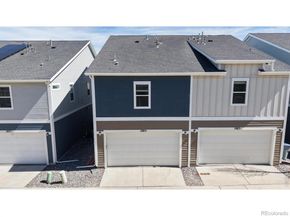 1083 Mountain Drive B, Longmont CO 80503