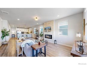 1083 Mountain Drive B, Longmont CO 80503