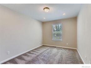 690 Stonebridge Drive, Longmont CO 80503