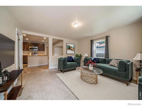 36 Reed Place, Longmont CO 80504