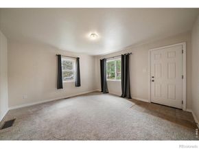 36 Reed Place, Longmont CO 80504