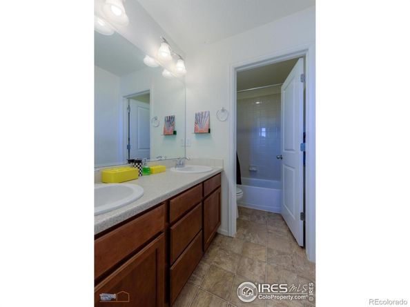 1435 Rustic Drive, Longmont CO 80504