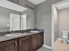 5010 S Wenatchee Circle, Aurora CO 80015