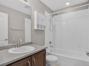 5010 S Wenatchee Circle, Aurora CO 80015