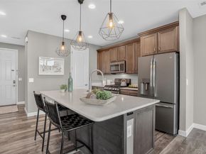 5010 S Wenatchee Circle, Aurora CO 80015