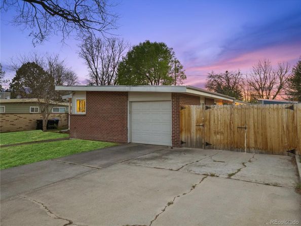 6009 Carr Street, Arvada CO 80004