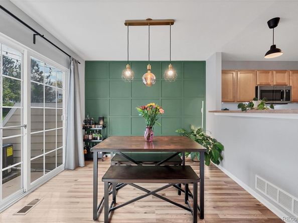 893 S Evanston Circle, Aurora CO 80012
