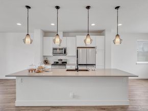 2108 Alcott Way, Broomfield CO 80023