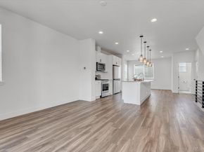 2108 Alcott Way, Broomfield CO 80023