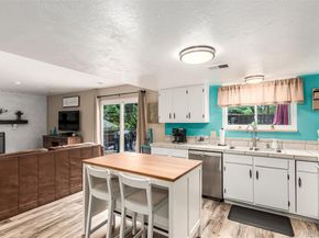 10250 W Saratoga Place, Littleton CO 80127