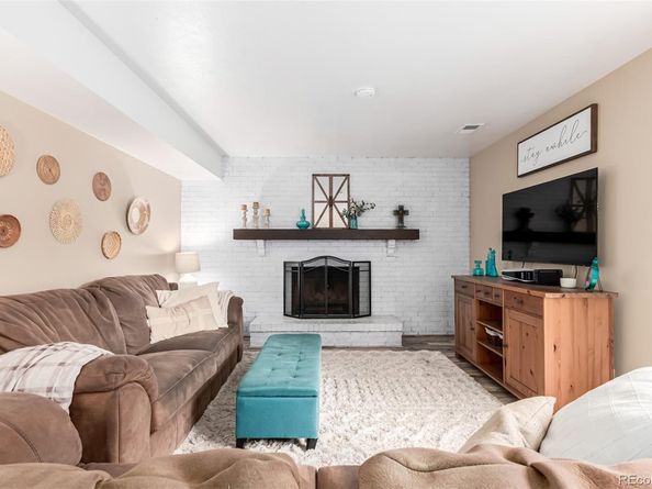 10250 W Saratoga Place, Littleton CO 80127