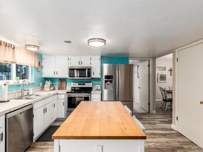 10250 W Saratoga Place, Littleton CO 80127