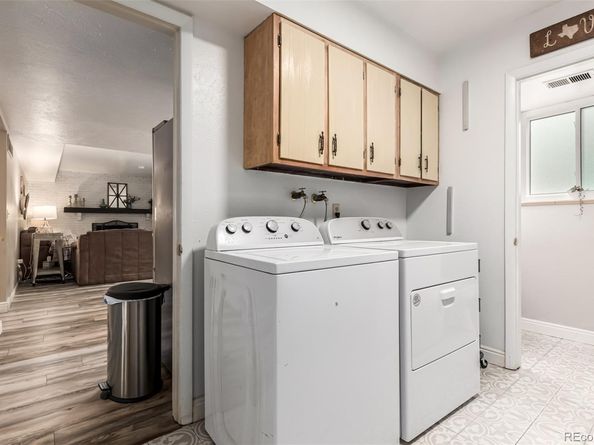 10250 W Saratoga Place, Littleton CO 80127