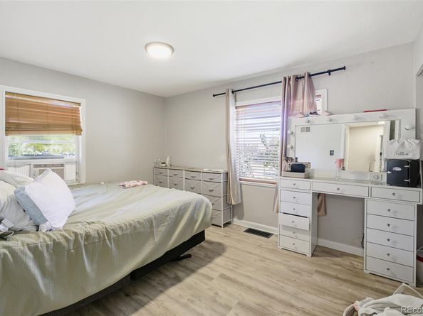 25 S Wadsworth Boulevard, Lakewood CO 80226