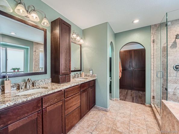 19098 E Ida Drive, Aurora CO 80015