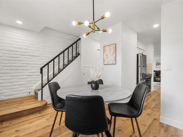 1060 S Parker Road 35, Denver CO 80231