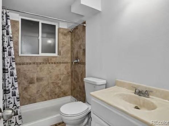 3229 Blackhawk Circle, Aurora CO 80011