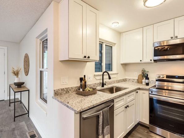 909 S Dawson Way 2, Aurora CO 80012