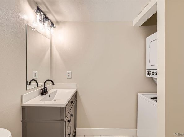 909 S Dawson Way 2, Aurora CO 80012