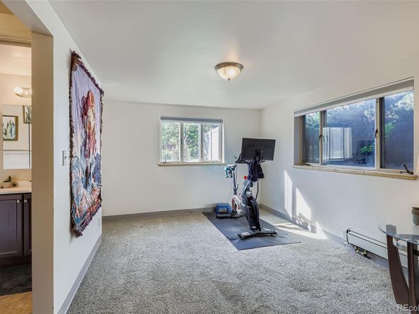 574 Iola Street, Aurora CO 80010