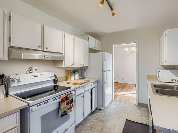 574 Iola Street, Aurora CO 80010