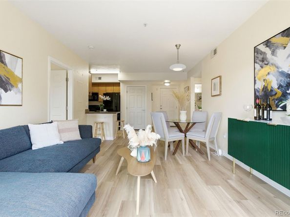 1623 Saint Paul Street 405, Denver CO 80206