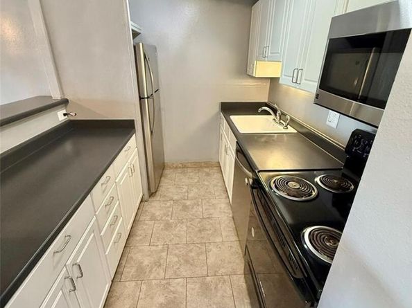 8060 E Girard Avenue 410, Denver CO 80231