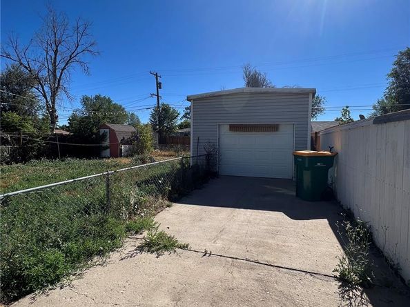 Undisclosed Address #9461178, Aurora CO 80010