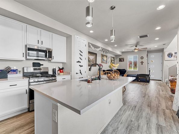 22876 E Tufts Place A, Aurora CO 80015