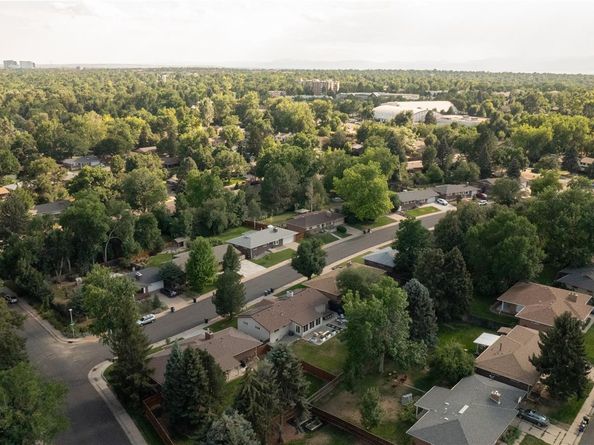 6705 E Harvard Avenue, Denver CO 80224