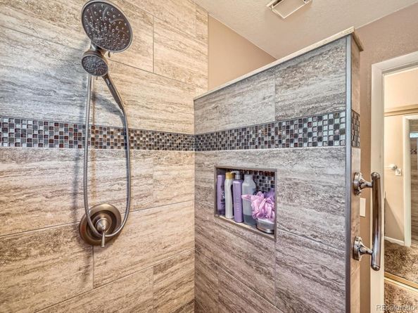 3002 E Long Circle, Centennial CO 80122