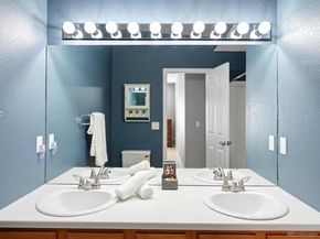2575 S Syracuse Way H202, Denver CO 80231