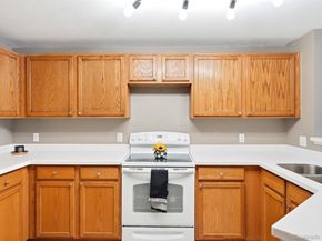 2575 S Syracuse Way H202, Denver CO 80231