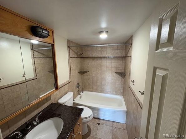 1121 Albion Street 906, Denver CO 80220