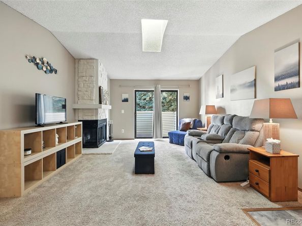 922 S Walden Street 201, Aurora CO 80017