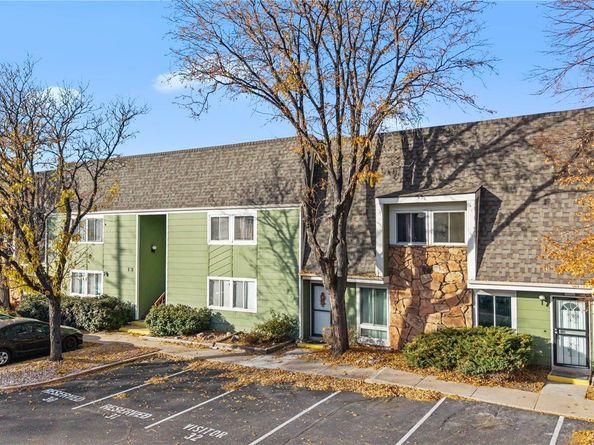 932 S Peoria Street, Aurora CO 80012