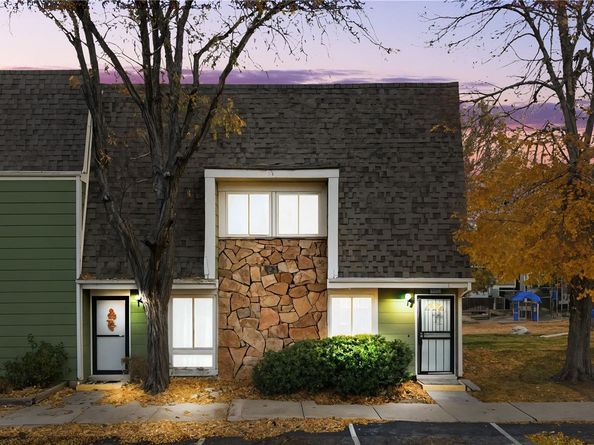 932 S Peoria Street, Aurora CO 80012