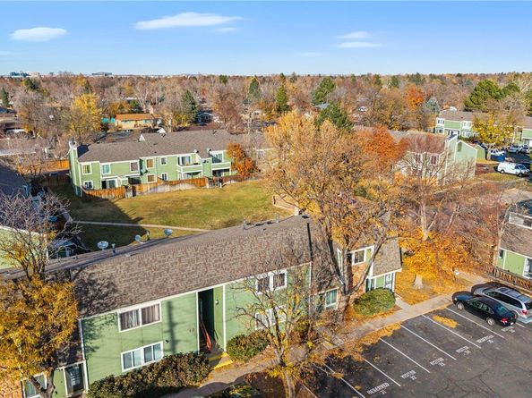 932 S Peoria Street, Aurora CO 80012