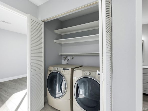 932 S Peoria Street, Aurora CO 80012