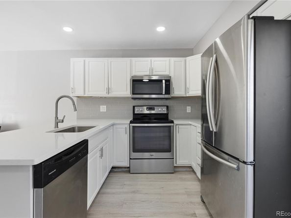 932 S Peoria Street, Aurora CO 80012