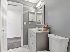 4108 S Andes Way, Aurora CO 80013