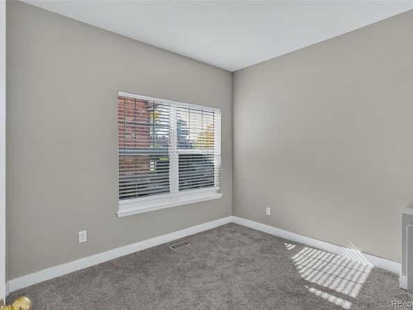 Undisclosed Address #7046892, Aurora CO 80015